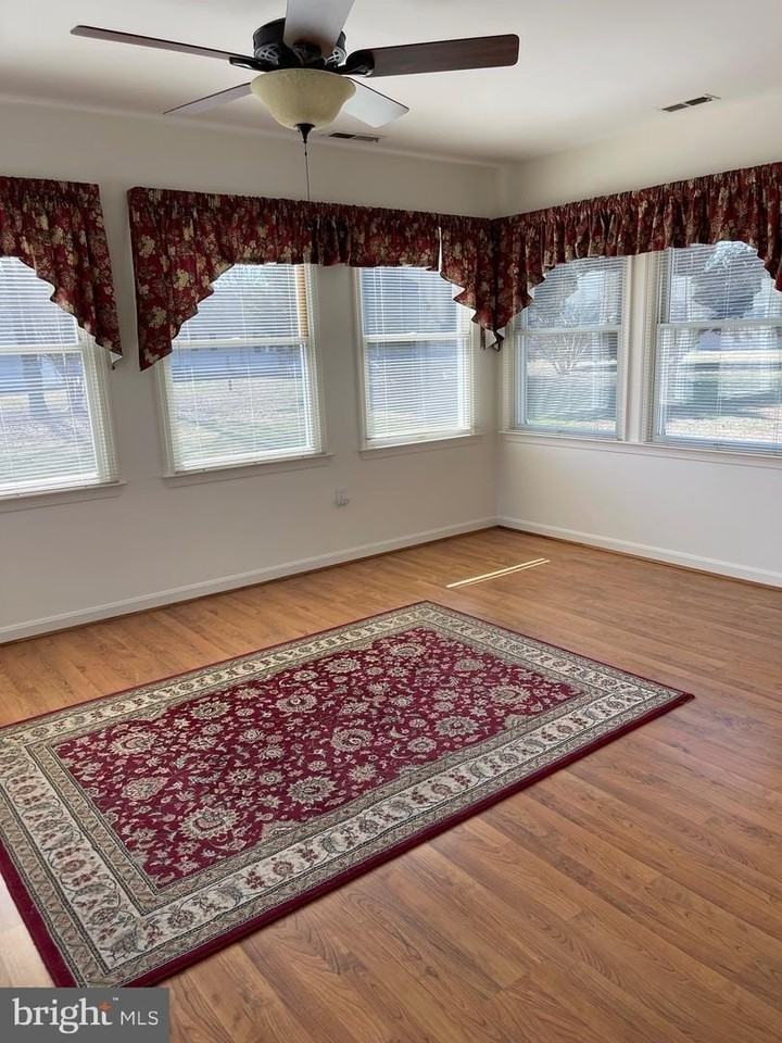 7500 Main St - Photo 7 of 19