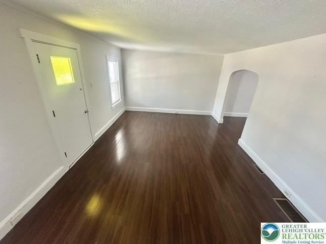 813 Wood St - Photo 3 of 16