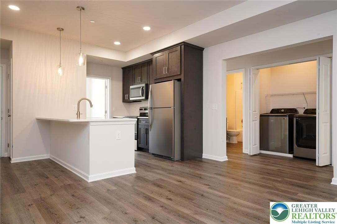 1210 Eaton Ave Apt 305 - Photo 6 of 22