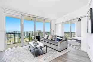 1750 N Bayshore Dr #3914 - Photo 1 of 1
