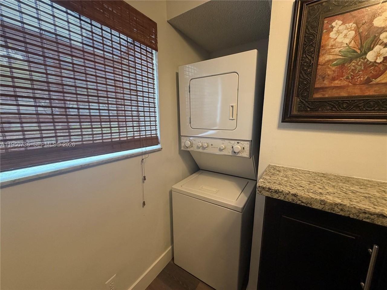 300 Gardens Dr #104 - Photo 4 of 22