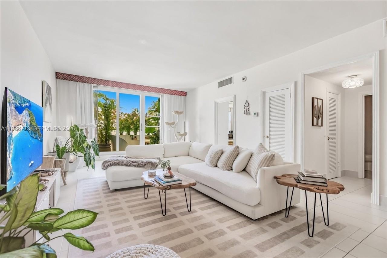 5001 Collins Ave #1K - Photo 2 of 26