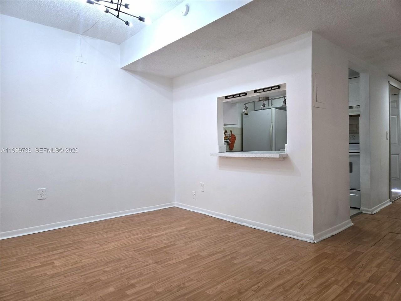 300 Nw 107th Ave #206 - Photo 2 of 15