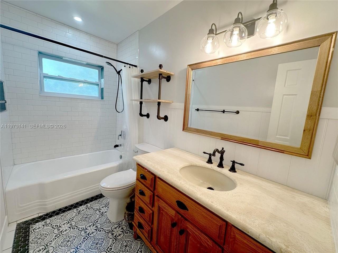 12401 Sw 191st Ter - Photo 6 of 22