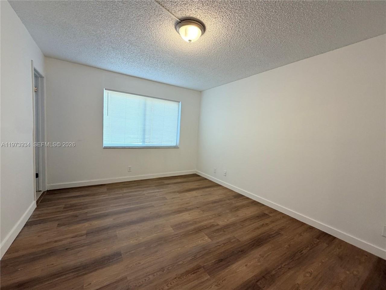 3215 Nw 102nd Ter #3215 - Photo 5 of 33