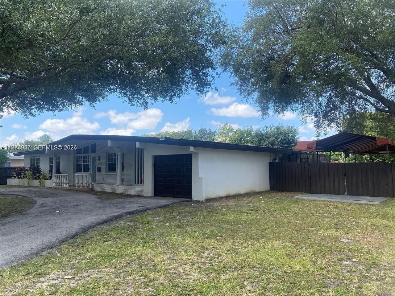 700 Curtiss Pkwy #0 - Photo 3 of 27