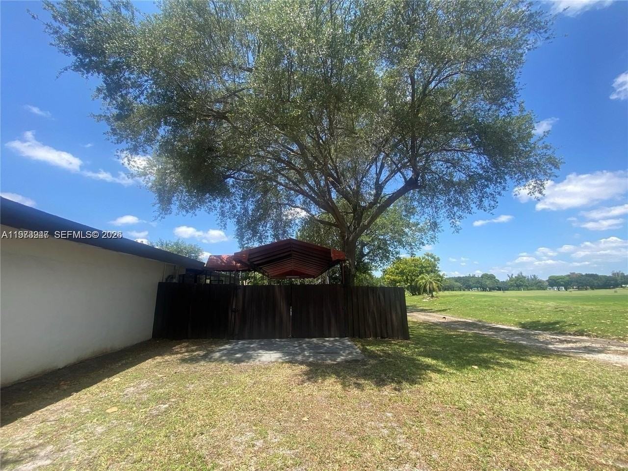 700 Curtiss Pkwy #0 - Photo 4 of 27