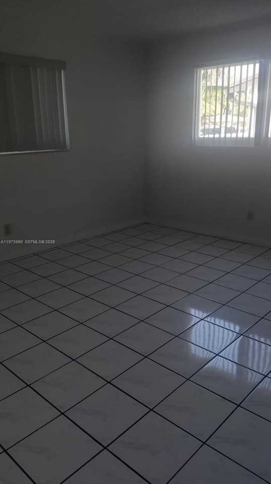 6444 Dawson St #0 - Photo 7 of 7