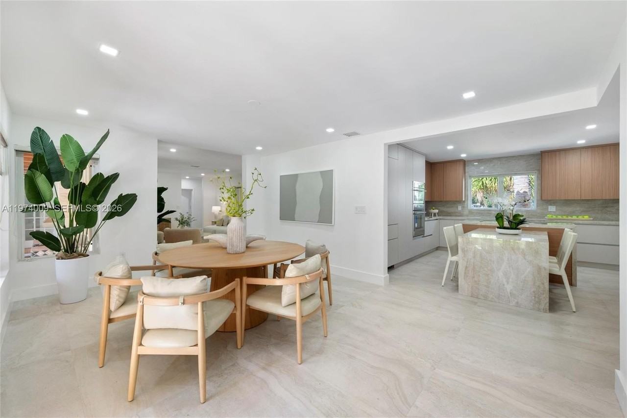 5211 Granada Blvd - Photo 7 of 25