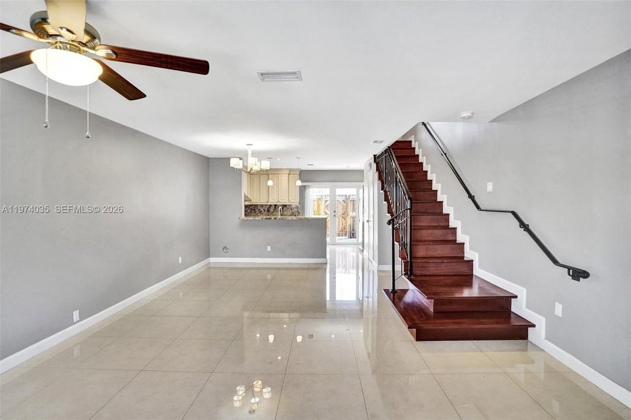 2901 Dorchester Ln #2901 - Photo 5 of 50