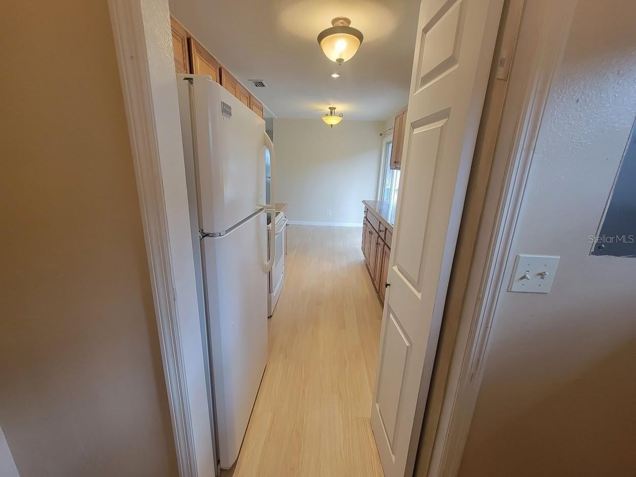 1099 Riggs St - Photo 7 of 22