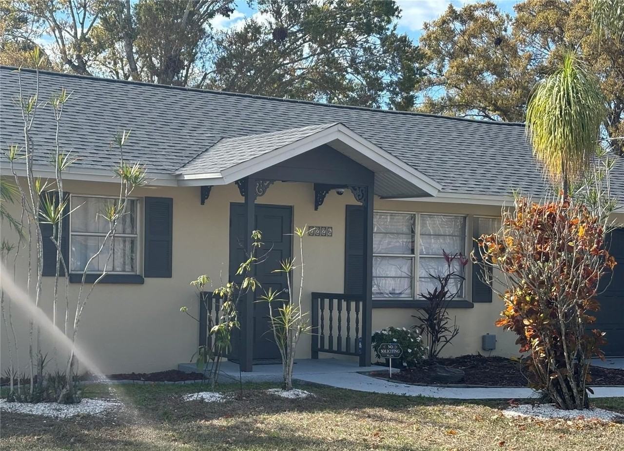 2226 Fairfield Ave - Photo 2 of 32