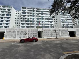 33 S Gulfstream Ave #708 - Photo 1 of 1