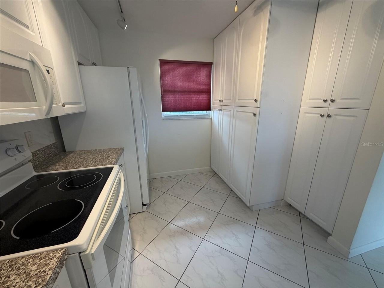 3840 Ironwood Ln #506H - Photo 6 of 22