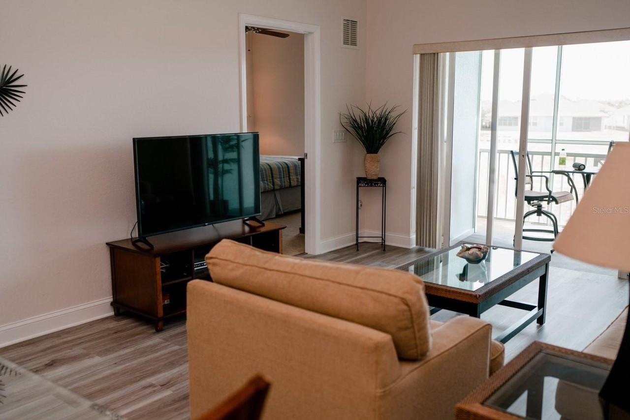 5762 Sabal Trace Dr #203 - Photo 5 of 19