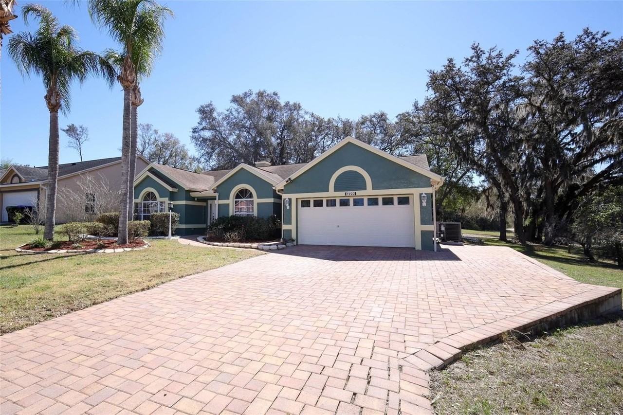 7222 High Lake Dr - Photo 3 of 48