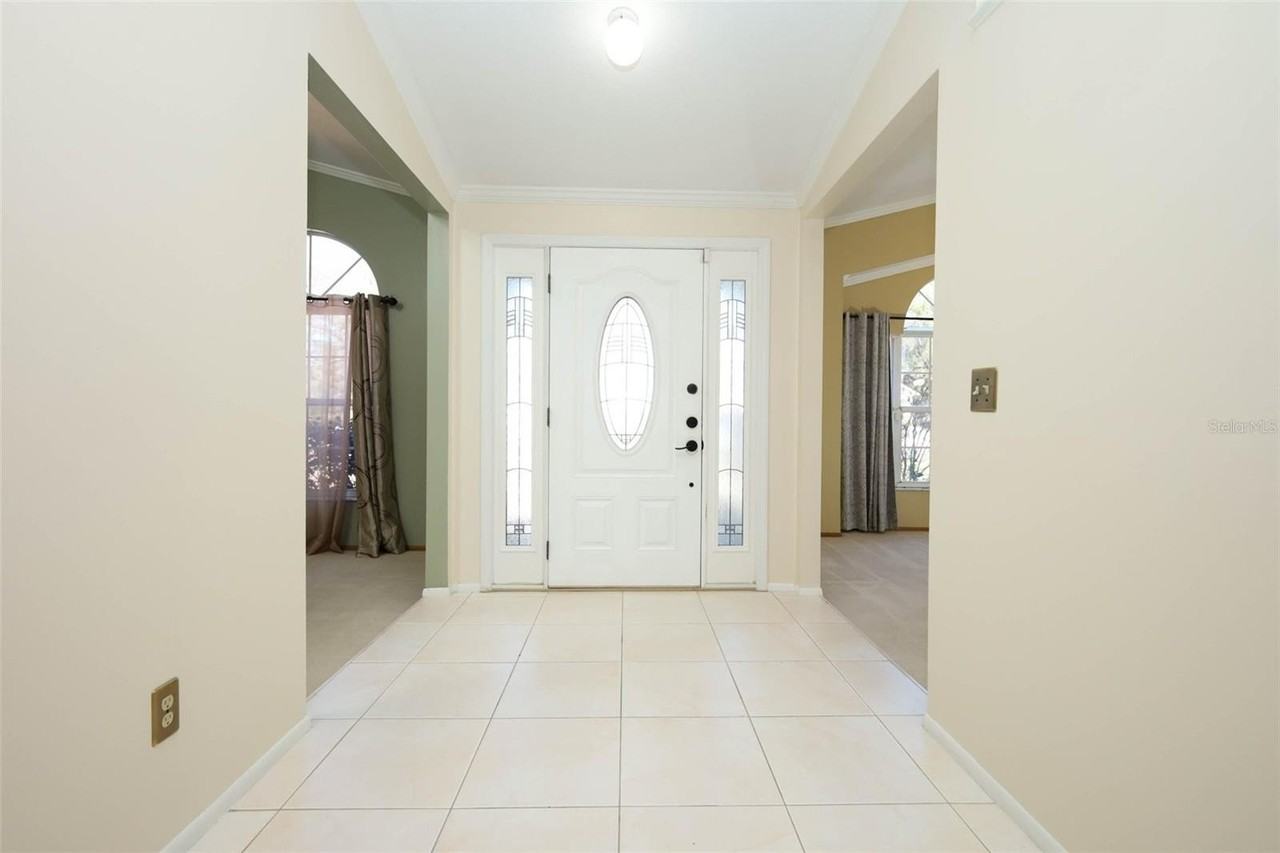 7222 High Lake Dr - Photo 4 of 48