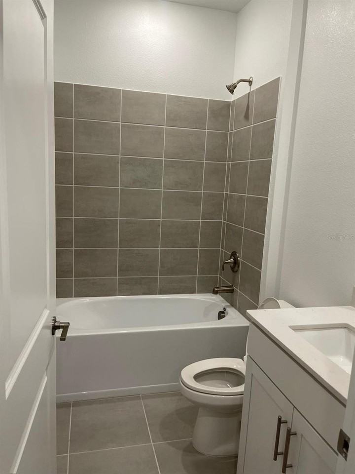 3233 Addison Blvd #3233 - Photo 3 of 23