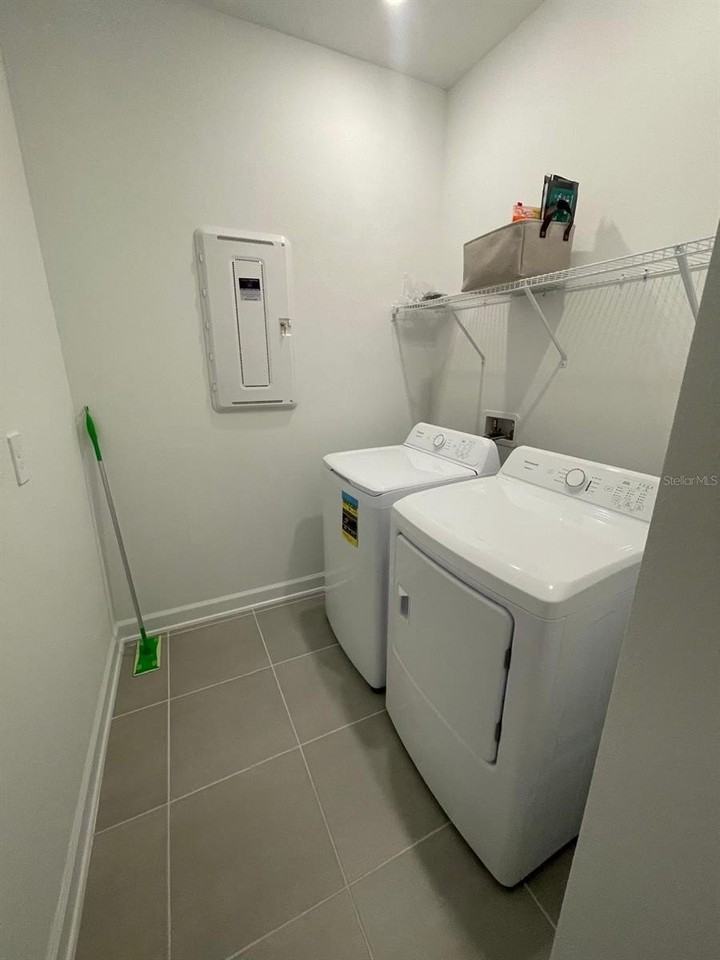 3233 Addison Blvd #3233 - Photo 5 of 23