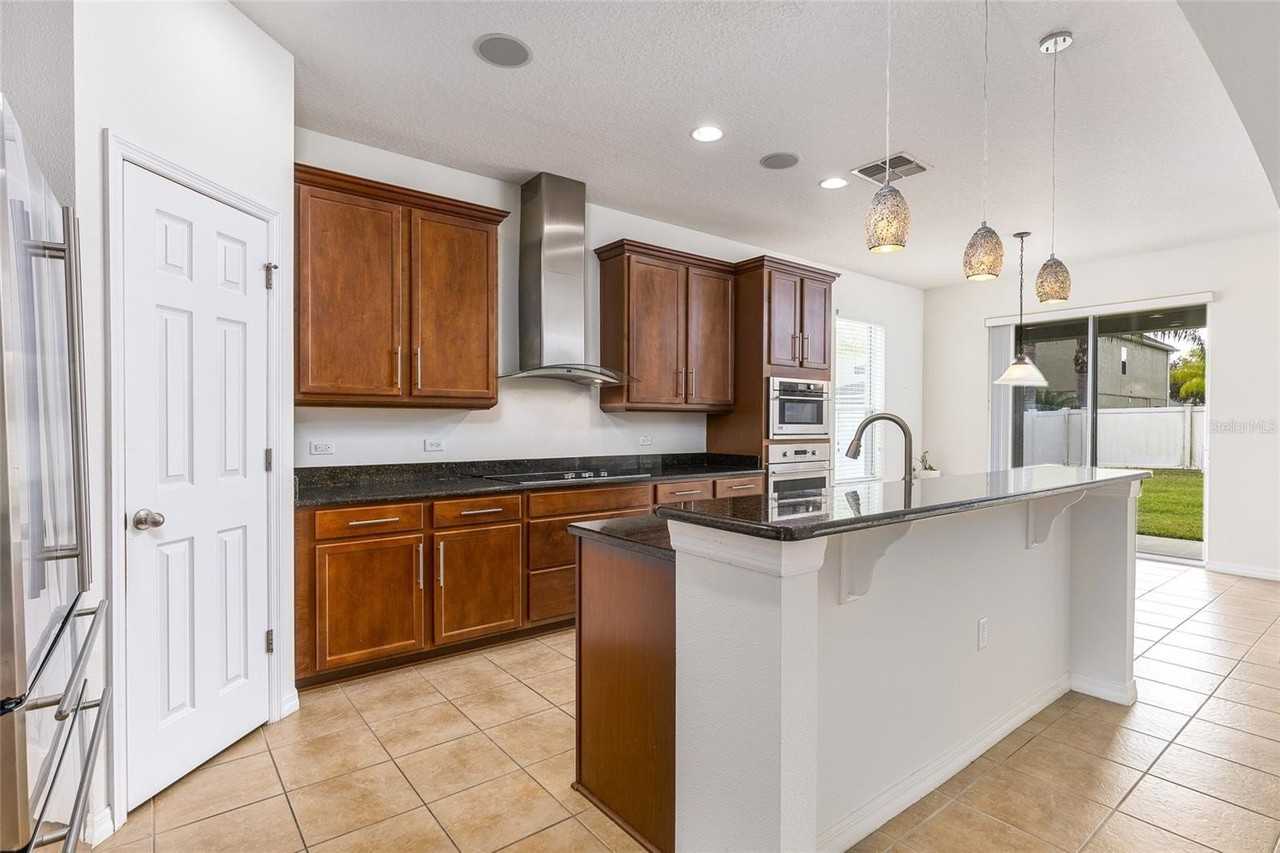 161 Galileo Way - Photo 7 of 46