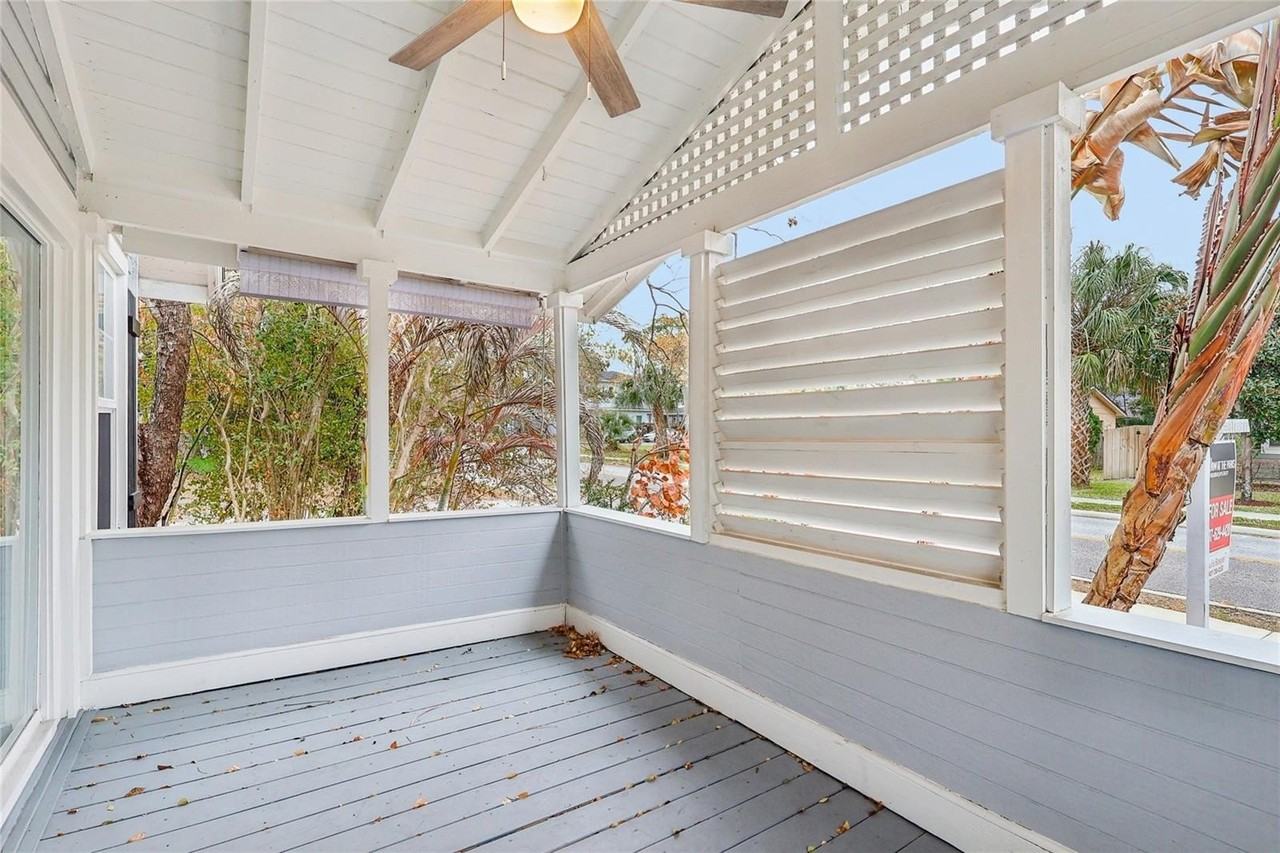 137 E Grant St - Photo 6 of 32