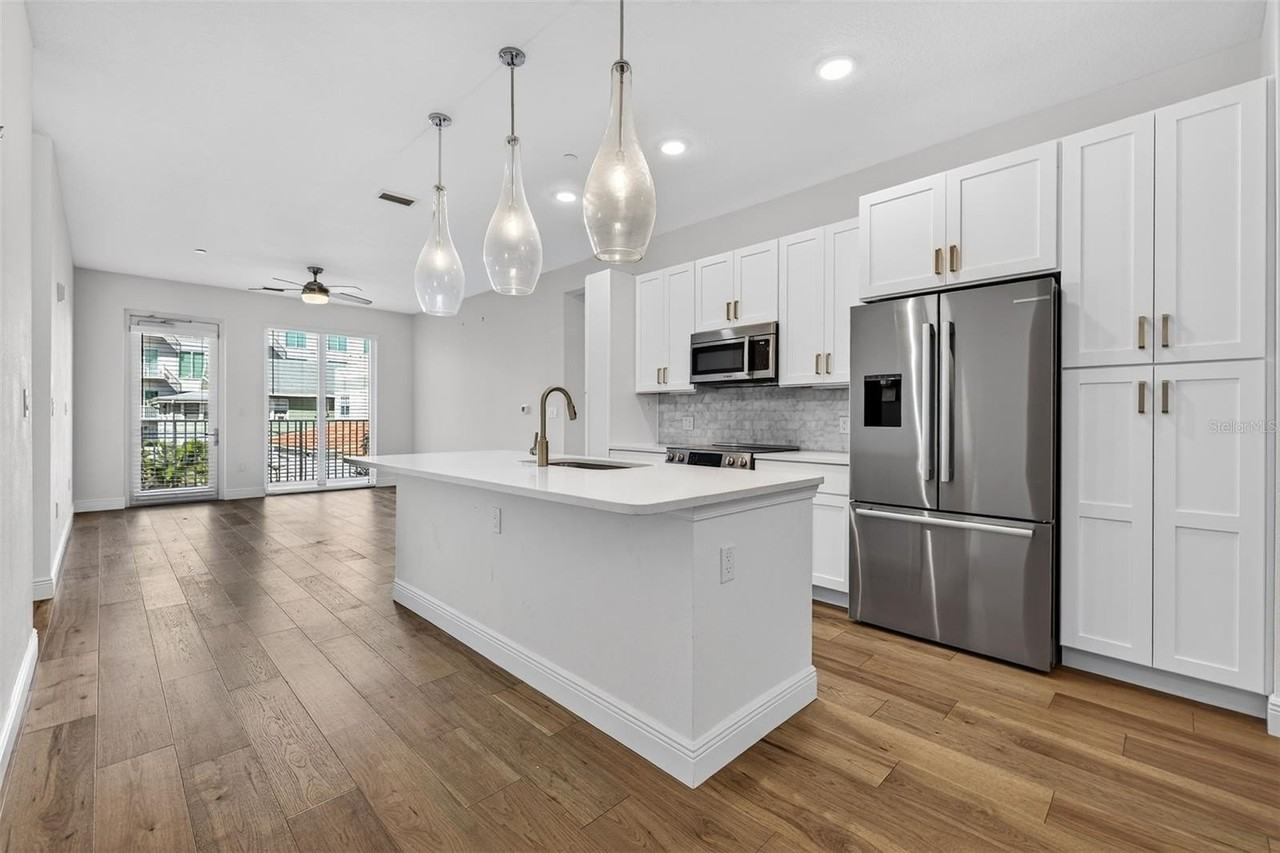 600 3rd Ave S #203 - Photo 4 of 22