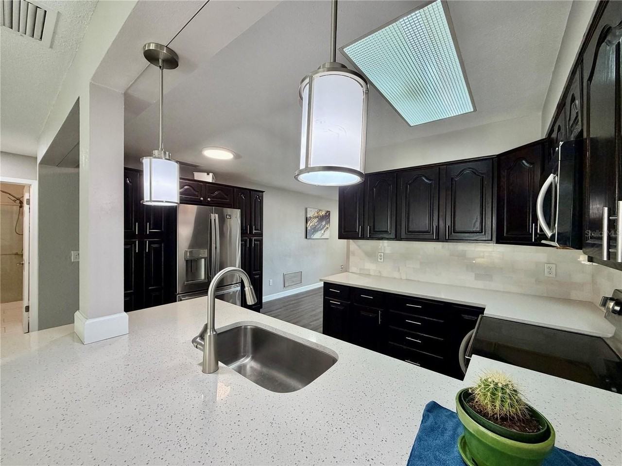 3803 43rd Ave N - Photo 7 of 25