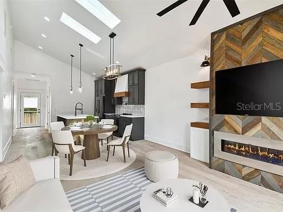 2508 N Ola Ave - Photo 3 of 25