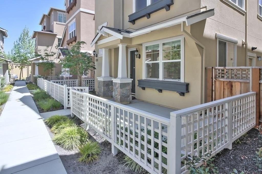 2913 Pescadero Ter - Photo 6 of 35