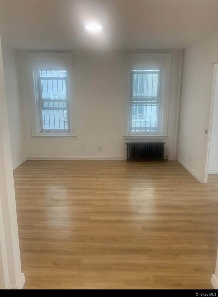 159 E 93rd St - Photo 2 of 9