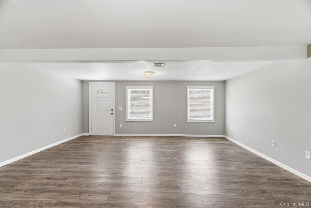 1614 Route 9g - Photo 2 of 19