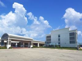 featured image of 6175 Grand Ave Unit 1002