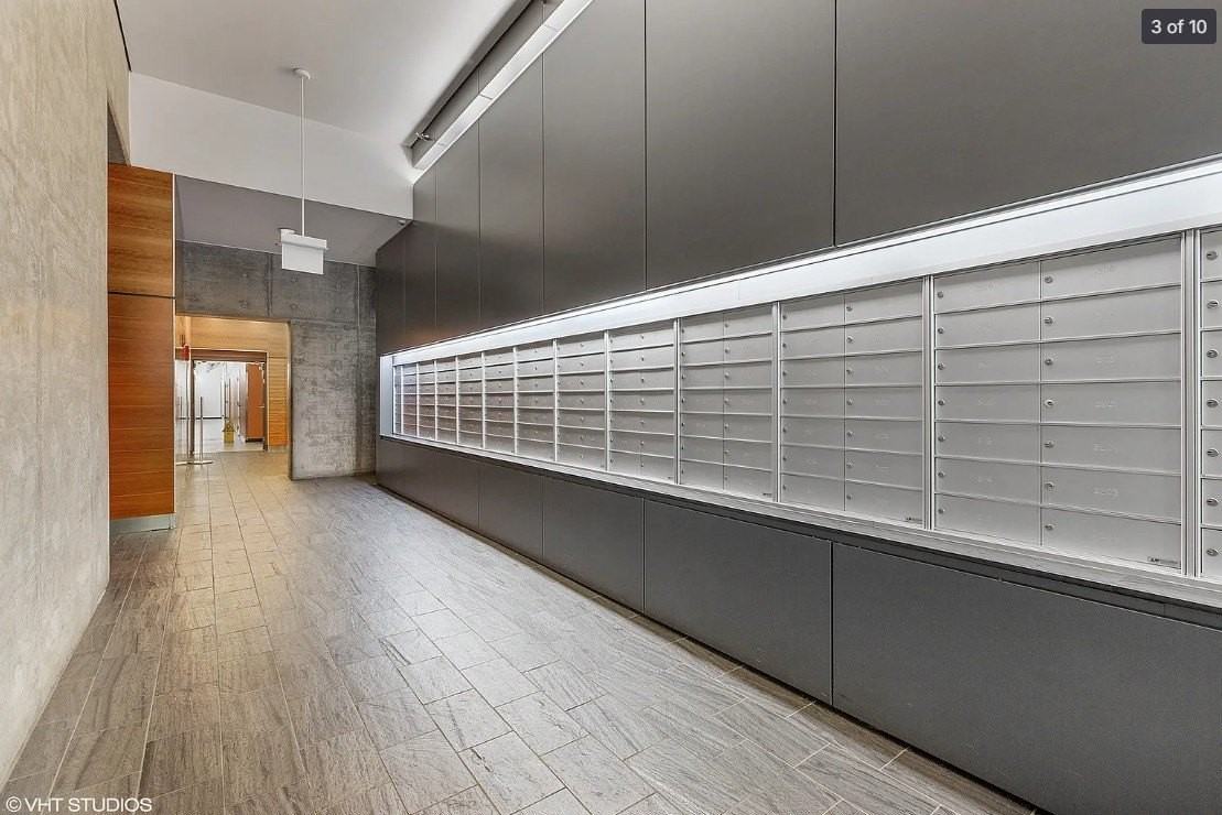 1720 S Michigan Ave Apt 1118 - Photo 3 of 9