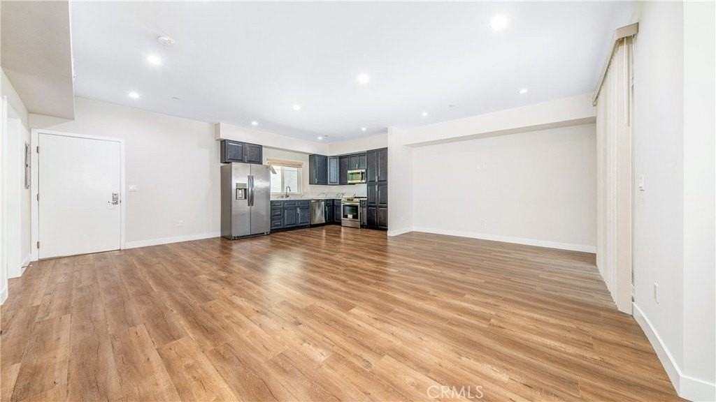 17154 Chatsworth St #2 - Photo 2 of 16