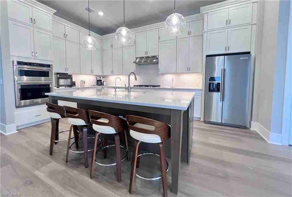 9124 Raintree St - Photo 6 of 42