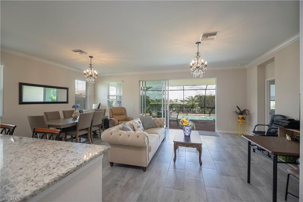 2075 Parson St - Photo 6 of 15