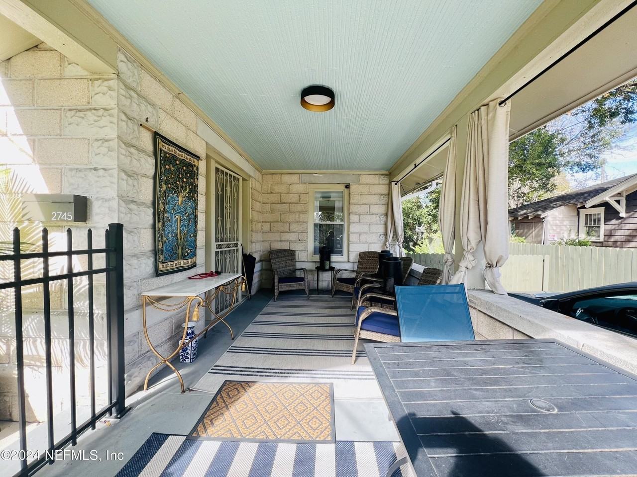 2745 Downing St - Photo 3 of 27