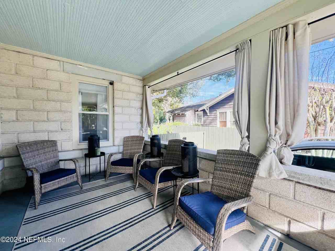 2745 Downing St - Photo 4 of 27