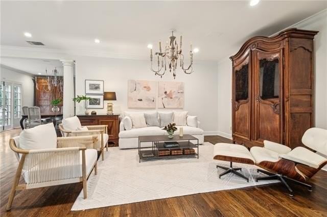 5373 Canal Blvd - Photo 4 of 20