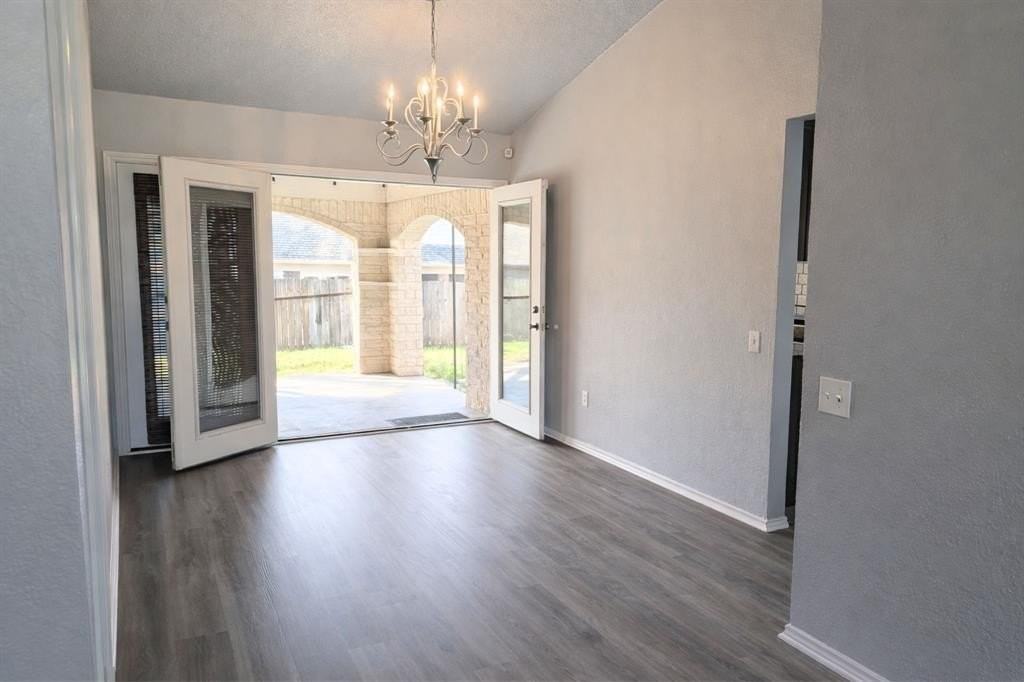 3820 River Birch Rd - Photo 7 of 23