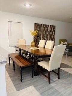 1937 Lotus St - Photo 4 of 11