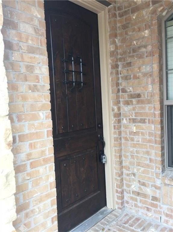 8619 Naomi St - Photo 2 of 27