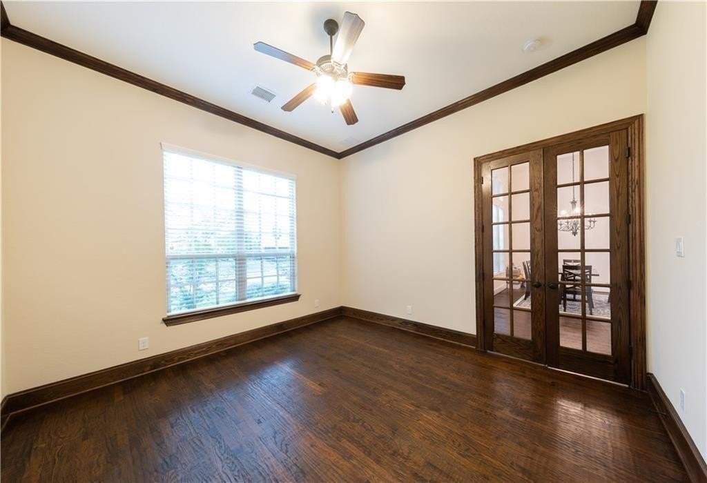 879 Grassy Shore Ct - Photo 7 of 32