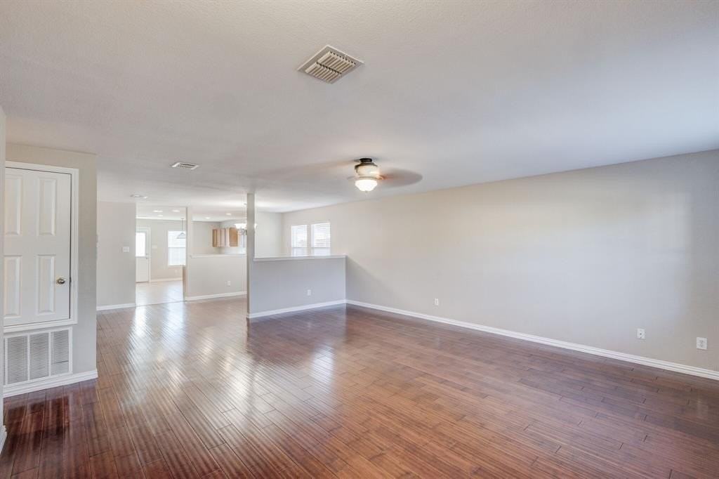 6008 English Saddle Ln - Photo 2 of 15