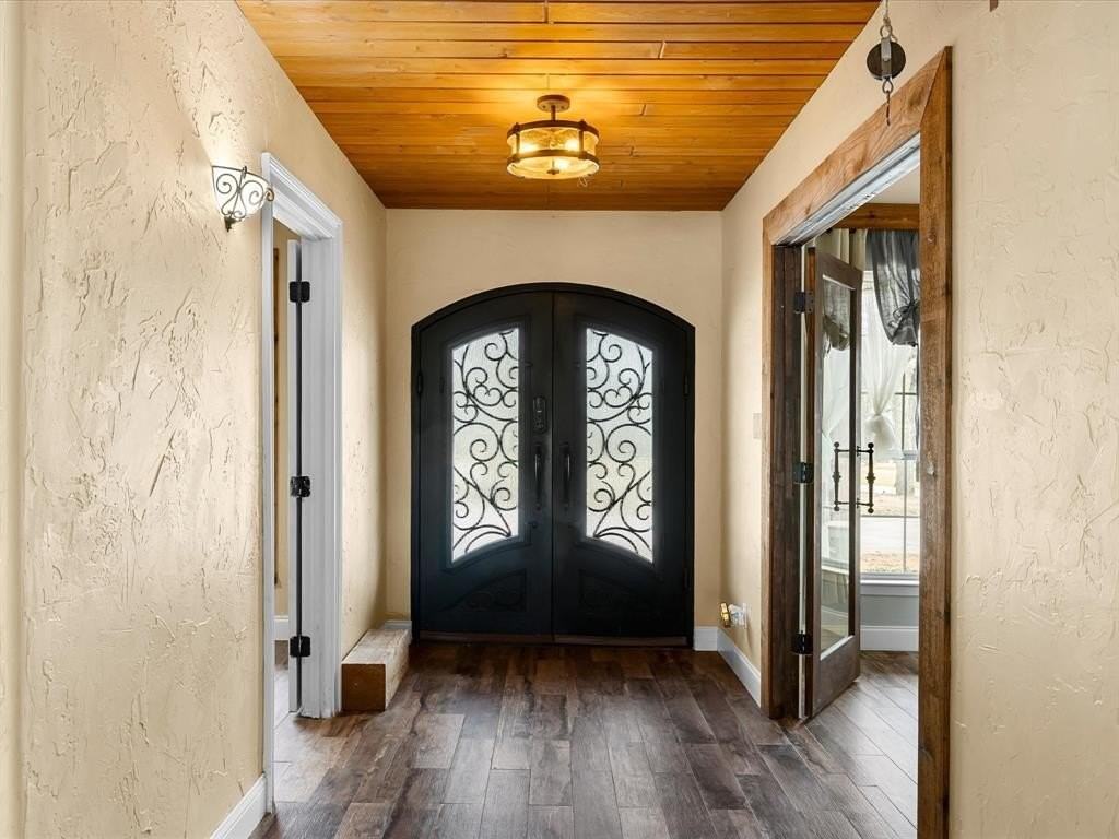 4915 T W King Rd - Photo 4 of 25