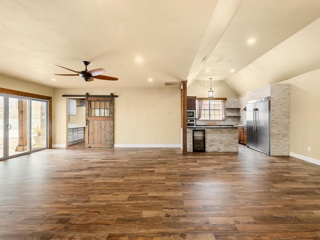 4915 T W King Rd - Photo 6 of 25