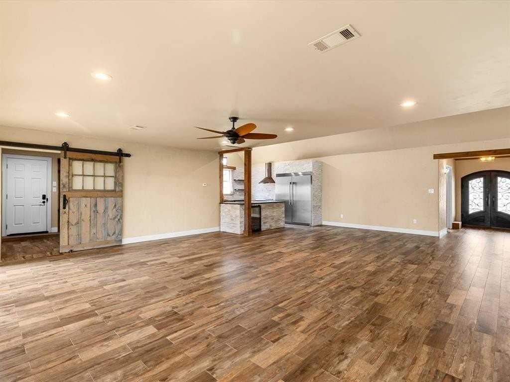 4915 T W King Rd - Photo 7 of 25