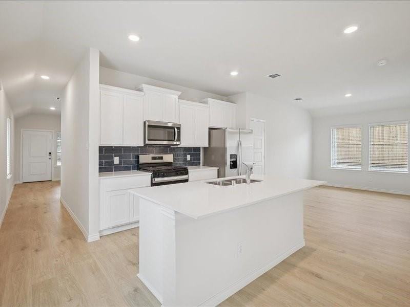 2005 Outpost Way - Photo 5 of 26