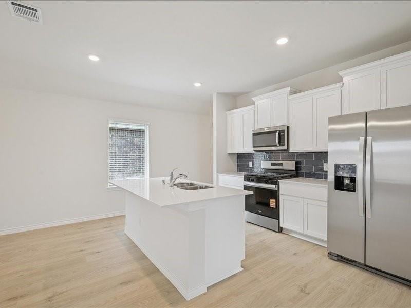 2005 Outpost Way - Photo 6 of 26