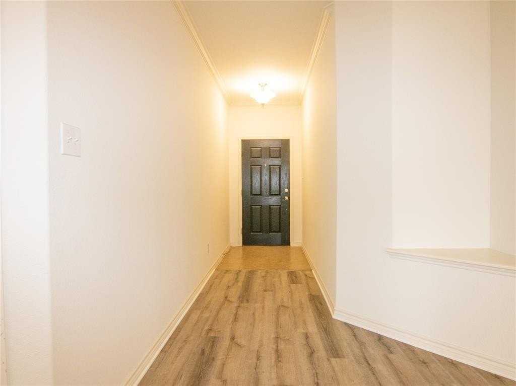 417 Niles Ct - Photo 2 of 27